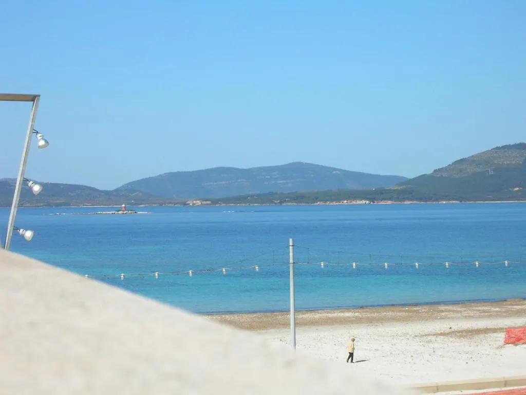 Konukevi Janas De Mar Otel Alghero